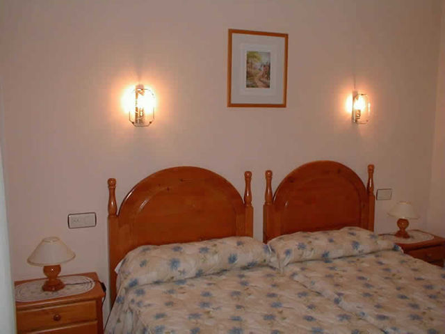 Hotel Benzua Villanueva de Ardisana Habitación foto